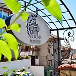 Family Apolonia Hotel