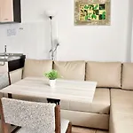 Szálloda Family Apolonia 3*
